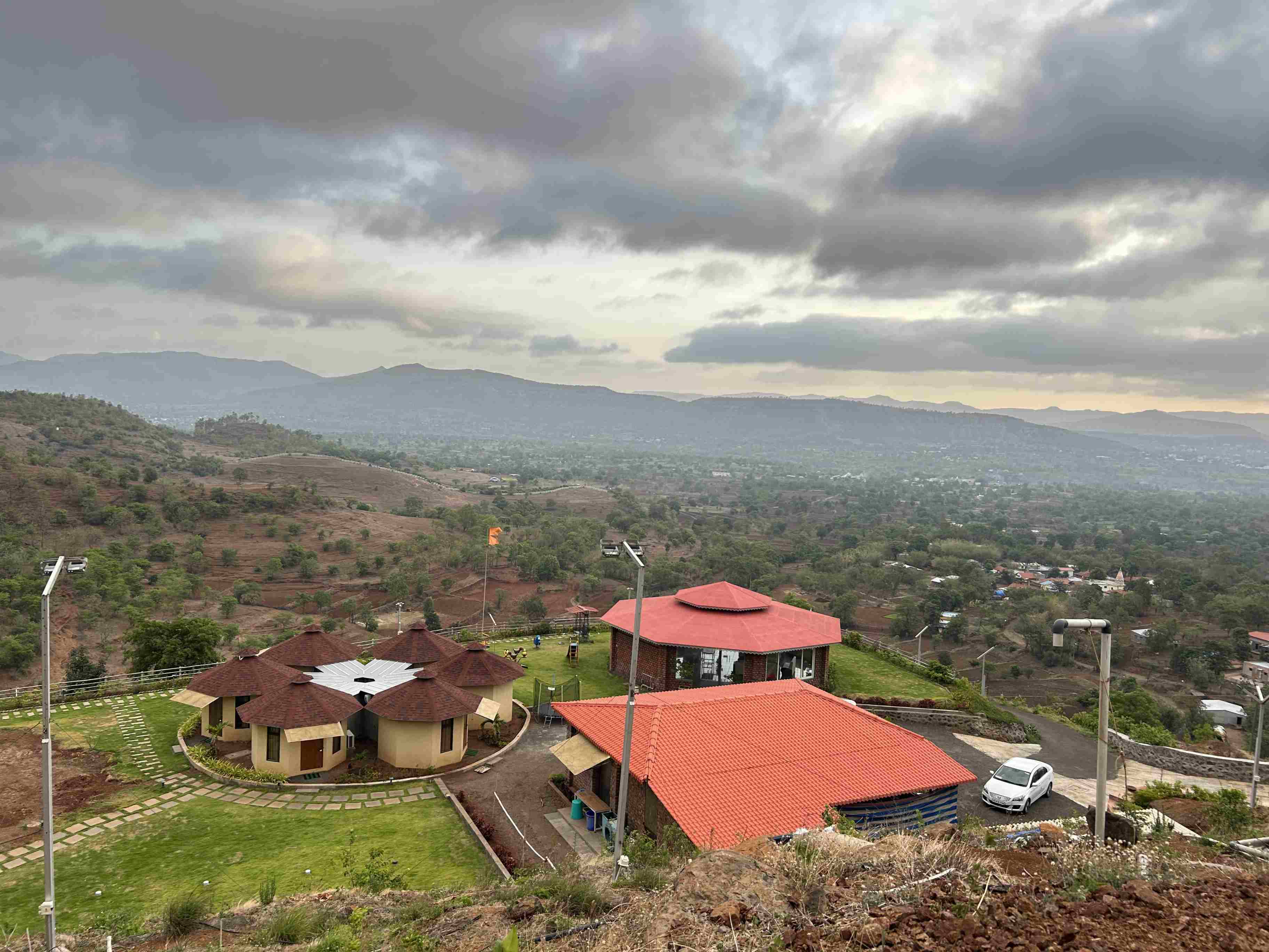 24 Hour Package with 360 Degree Mountain View Common Hall